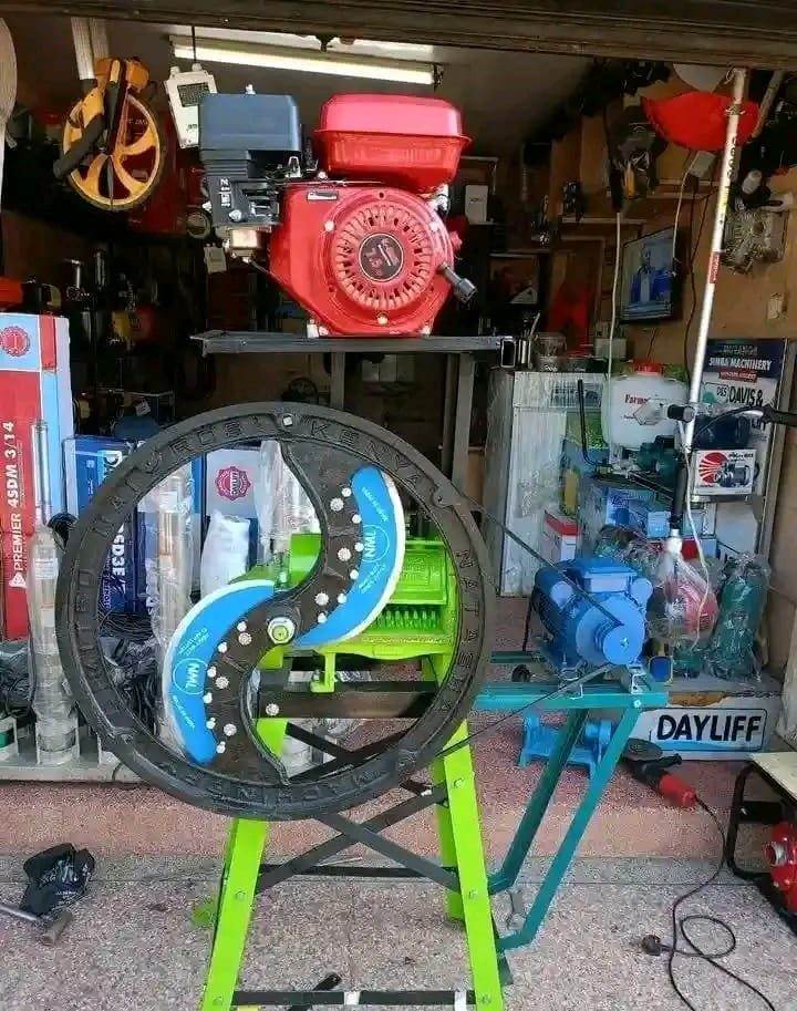 DUO CHAFF CUTTER FOR SALE - 2 Blades Clean and fast cutting