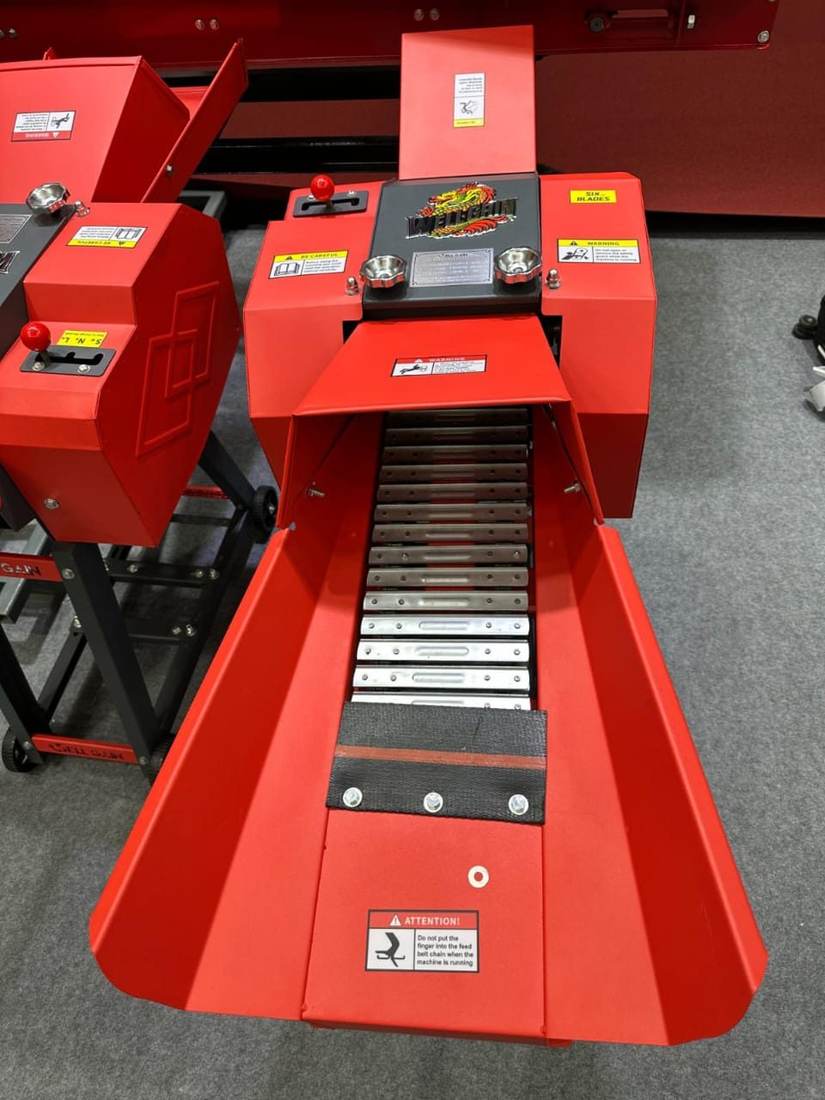 HIGH SPEED CHAFF CUTTER WITH 7.5HP PETROL ENGINE and CONVEYOR BELT
